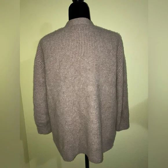 QUINCE 100% Cashmere Fisherman Boxy Cropped Cardigan Sweater oatmeal Size Small - Picture 7 of 11
